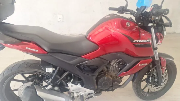 Somente venda moto super conservada única dona