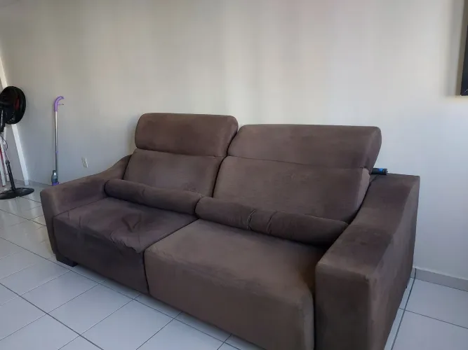 VENDE-SE SOFÁ