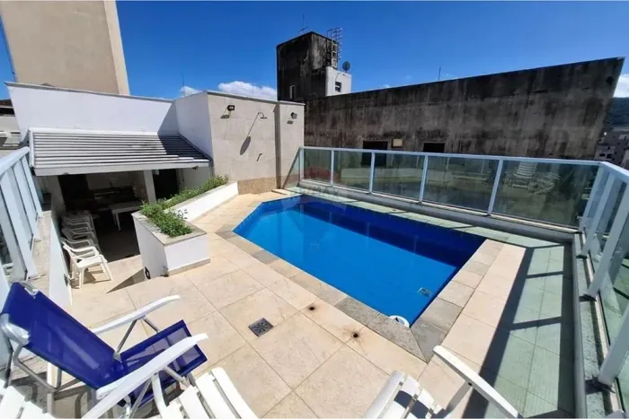 Cobertura Exclusiva no Guarujá com Piscina Privativa, Churrasqueira e Elevador