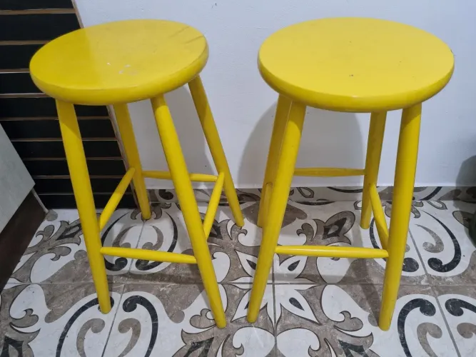 Banquetas.