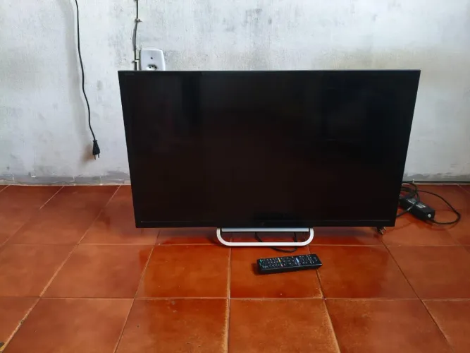 TV SONY/ 32 polegadas.