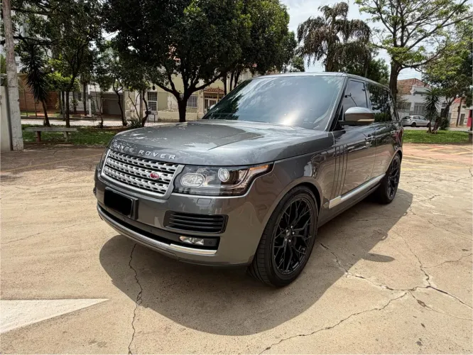 Land Rover Range Rover Vogue SE 4.4 Sdv8 Dies. AUT 2017