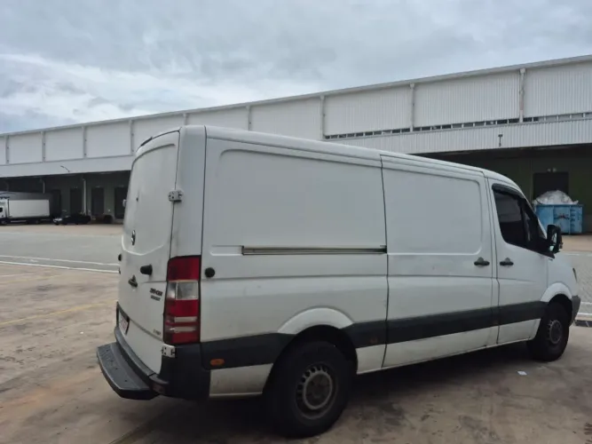 Mercedes-Benz Sprinter 311 Furgão Longo 2.2 Dies 2014