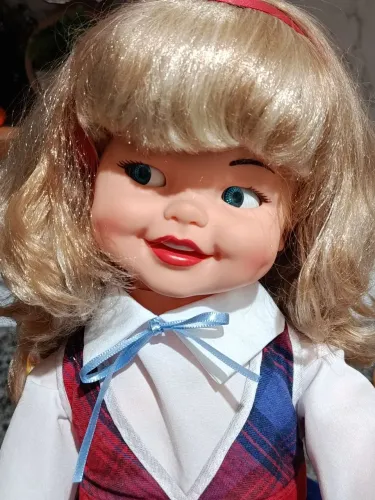 Boneca GuiGui 