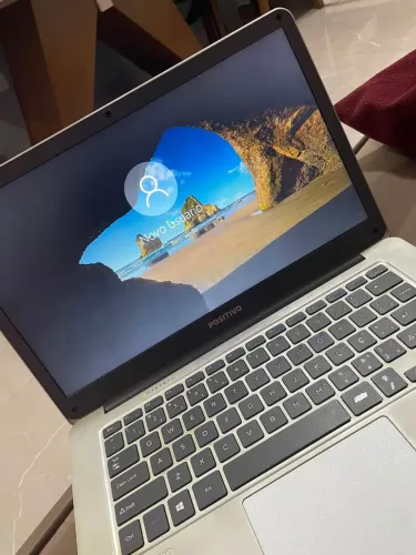 Notebook Positivo 