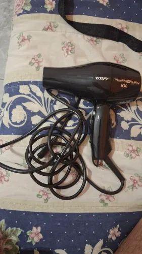 Secador de Cabelo Taiff Ion 220v