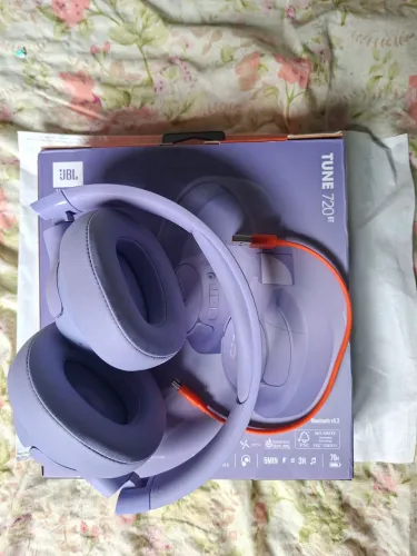 Fone de Ouvido JBL TUNE 720 BT