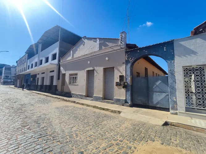 Casa à venda em Guarani - MG