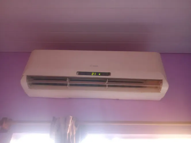 Vendo central de 18 BTUs deixo estalada por 1.250