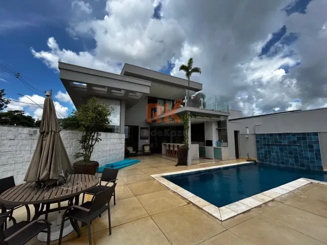 Casa em condomínio à venda, 3 quartos, 3 suítes, 4 vagas, Portal Do Sol - Contagem/MG