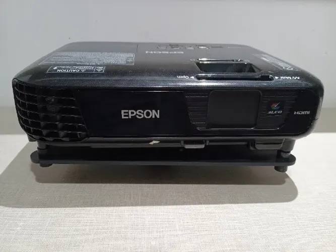 PROJETOR EPSON POWERLITE S31+ | HDMI | 3.200 LUMENS | EXCELENTE ESTADO