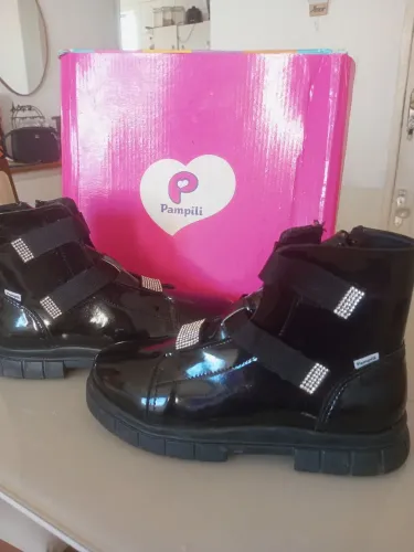 Bota preta número 34