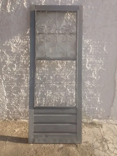 Folha de porta de ferro