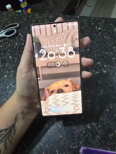 Vendo S25Ultra, prata, 512 GB, 1 ano de uso, acompanha todos os acessórios.