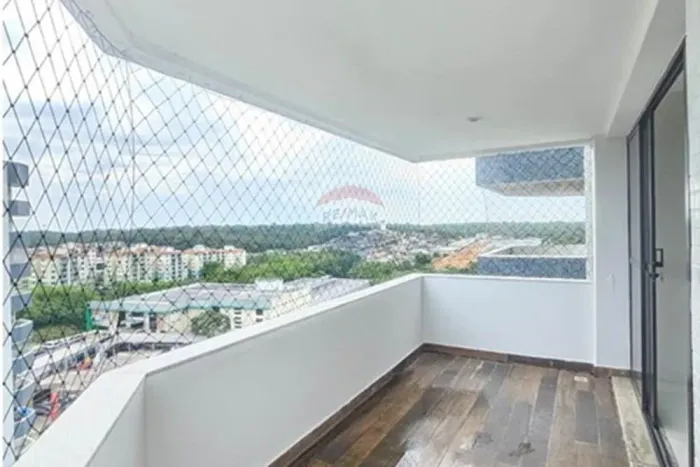 Apartamento no Aleixo - 3 quartos - Andar alto - 2 vagas de garagem