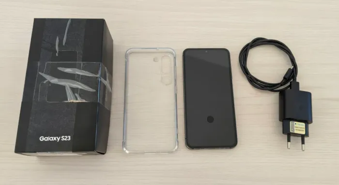 Samsung Galaxy S23 (128 GB)