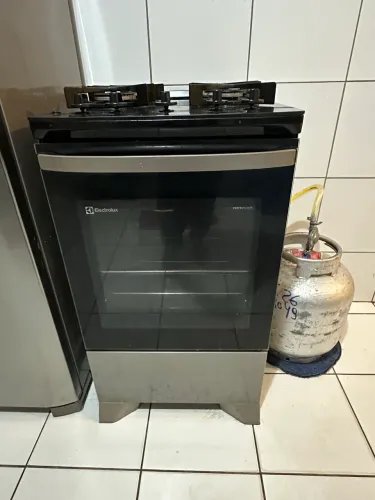 Vendo fogão Electrolux 4 bocas