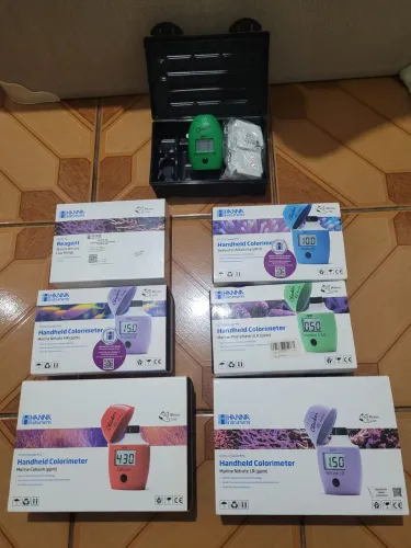 Kit com 7 testes Hanna para aquarios