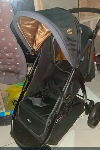 Carrinho e bolsas de bebê 450 tudo