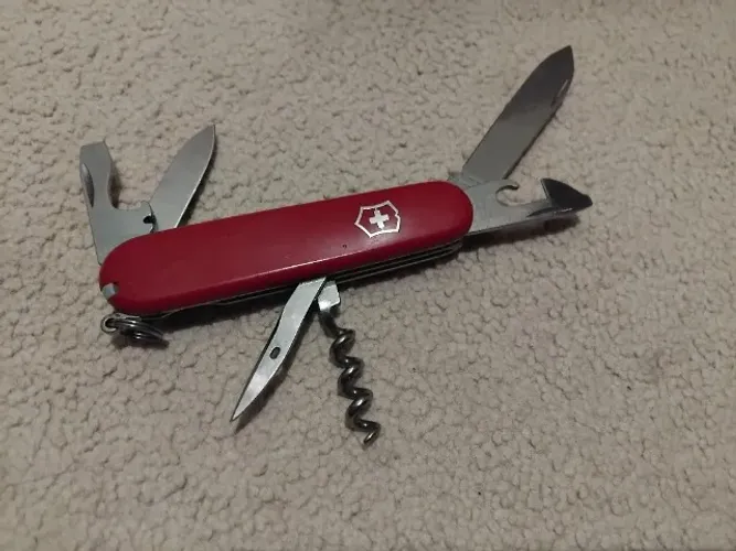 Canivete Suiço Victorinox Spartan Vermelho 12 Funções 1.3603