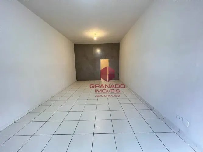 Salão para alugar, 90 m² por R$ 2.250,00/mês - Jardim Liberdade - Maringá/PR