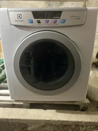 Secadora de roupas Electrolux 10.5 kg