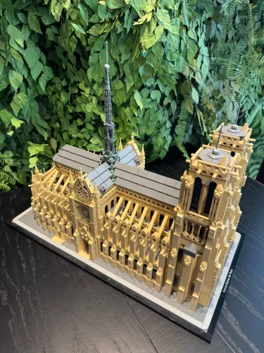 Lego catedral de Notre Dame