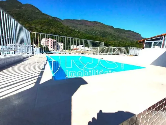 Duplex para venda tem 201 metros quadrados com 3 quartos em Tijuca - Rio de Janeiro - RJ