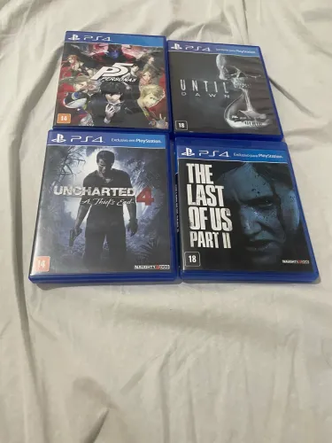 Vendo jogos de ps4 mídia física por 400