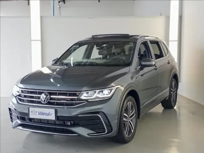Volkswagen Tiguan Allspac R-line 300 TSI 2.0 2025