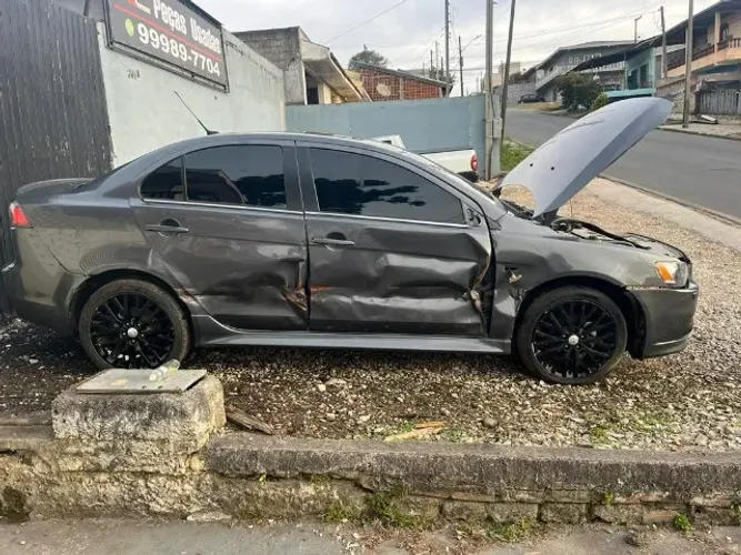 Sucata Lancer GT ***Apenas peças***