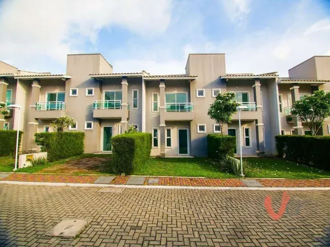 Casa com 3 dormitórios à venda, 84 m² por R$ 389.000,00 - Lagoa Redonda - Fortaleza/CE