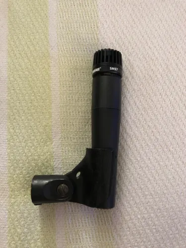 Shure SM57