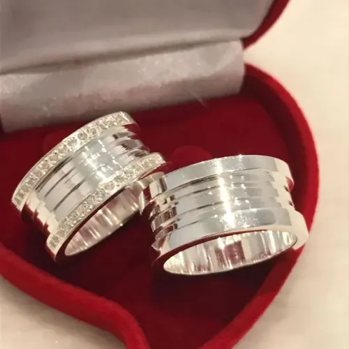 PAR DE ALIANÇAS COMPROMISSO