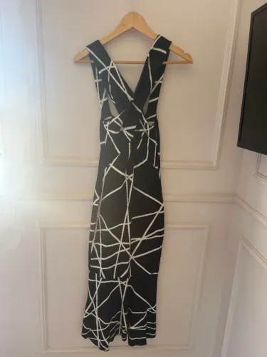Vestido de Tricô Listrada Preta e Branca - Carlos Miele