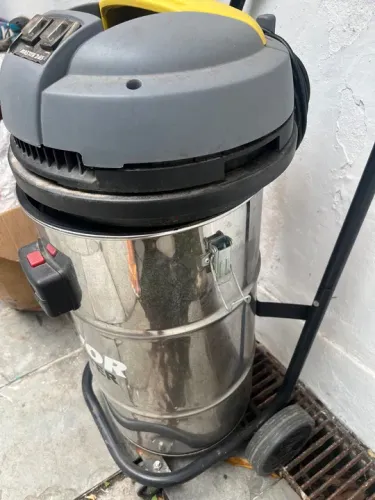 Extratora de pó e água (industrial) 2 motores 2.800w