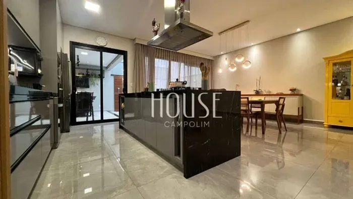 Casa à venda em condomínio residencial em Sorocaba | 253m² em Terras de São Francisco | CA