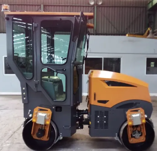 Rolo Duplo Cilindro 3000kg Diesel Motor Yanmar 3tnv88bd