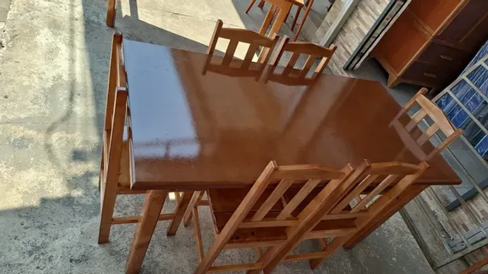 Mesa 6 cadeiras 