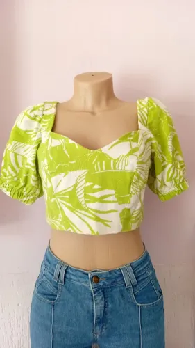 Cropped feminino