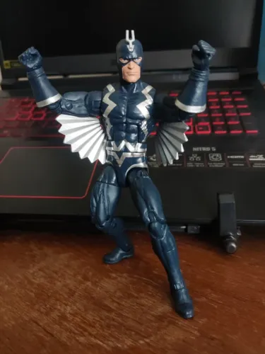 Figura Marvel Legends Black Bolt Raio Negro - Hasbro Inumanos