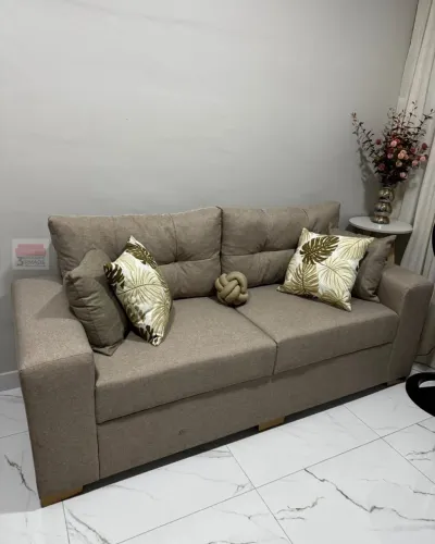 Sofá 3 Lugares - Conforto e Estilo para sua Sala