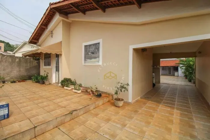 CASA À VENDA NO VILA SANTA ISABEL - CAMPINAS/SP