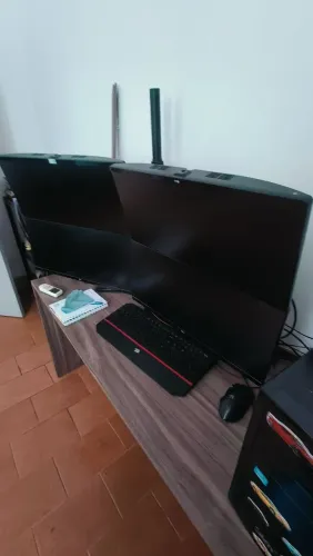 4x Monitor Gamer Ultra Wide LG 25 + Suporte