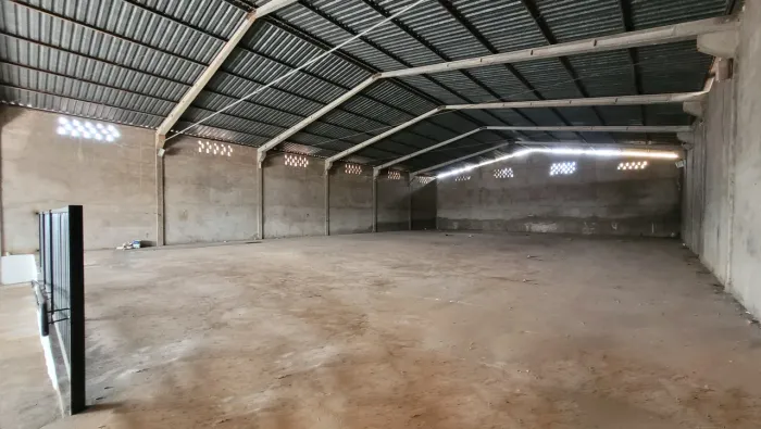 Barracão a venda no Marta Helena 