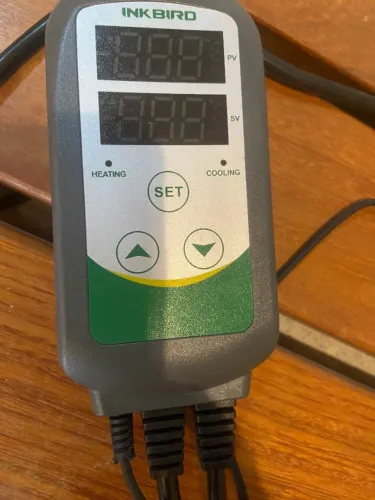 Controlador De Temperatura Inkbird ITC-308 - Termostato digital Inkbird ITC-380 semi-novo