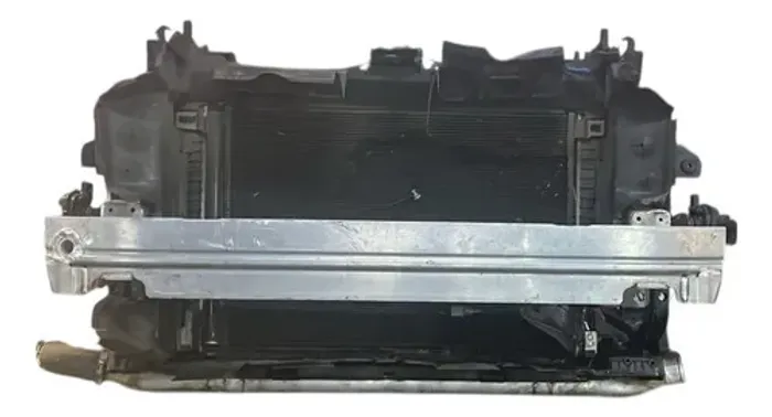Painel Frontal C/ Conj Radiador/alma Audi Q8 3.0 Tfsi