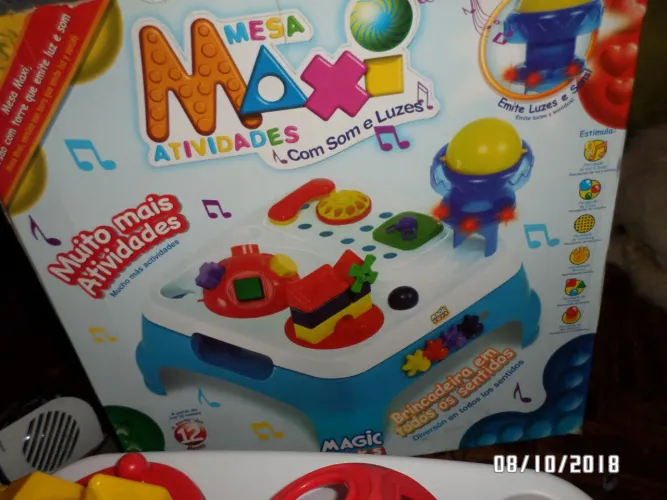 Mesa de Atividades Maxi Com Som e Luzes