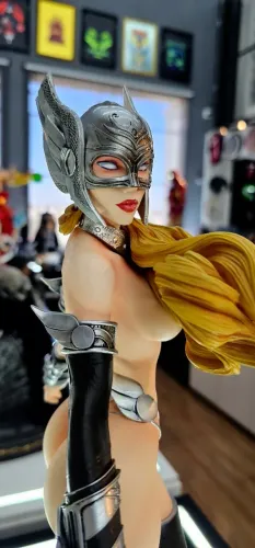 Jane Foster CBS Labs 1/4