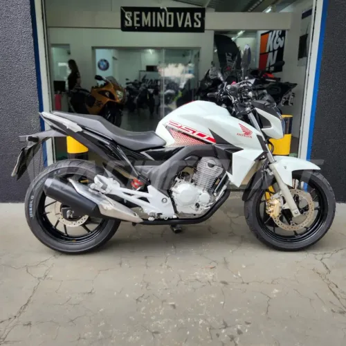 CB 250 TWISTER CBS